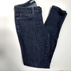 Joe’s jeans rolled cuff Chelsea jeans size 28